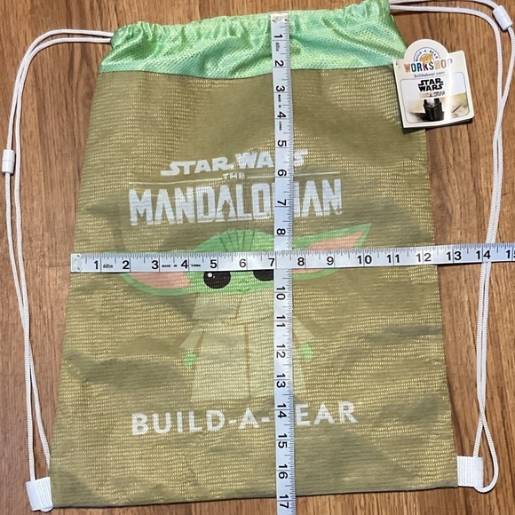 Build-A-Bear Star Wars Mandalorian Kids Drawstring Bag - Green - Picture 7 of 7